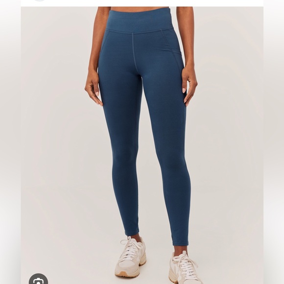 Pact Pants - pact women navy pureactive pocket leggings